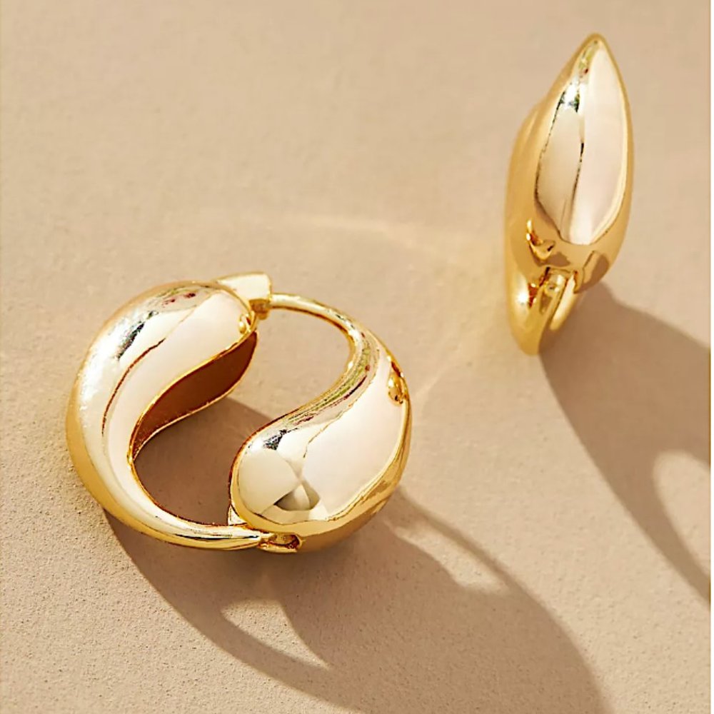 NEW ~ Anthropologie Teardrop Circle Huggie Hoop Gold Earrings